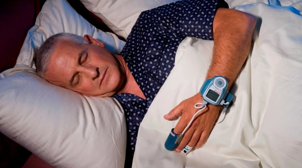 Кардиореспираторный мониторинг позволяет оценить качество сна за один сеанс Кардиореспираторный мониторинг позволяет оценить качество сна за один сеанс